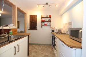 Kitchen- click for photo gallery